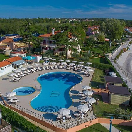 Apartments Materada Residence Пореч Екстериор снимка