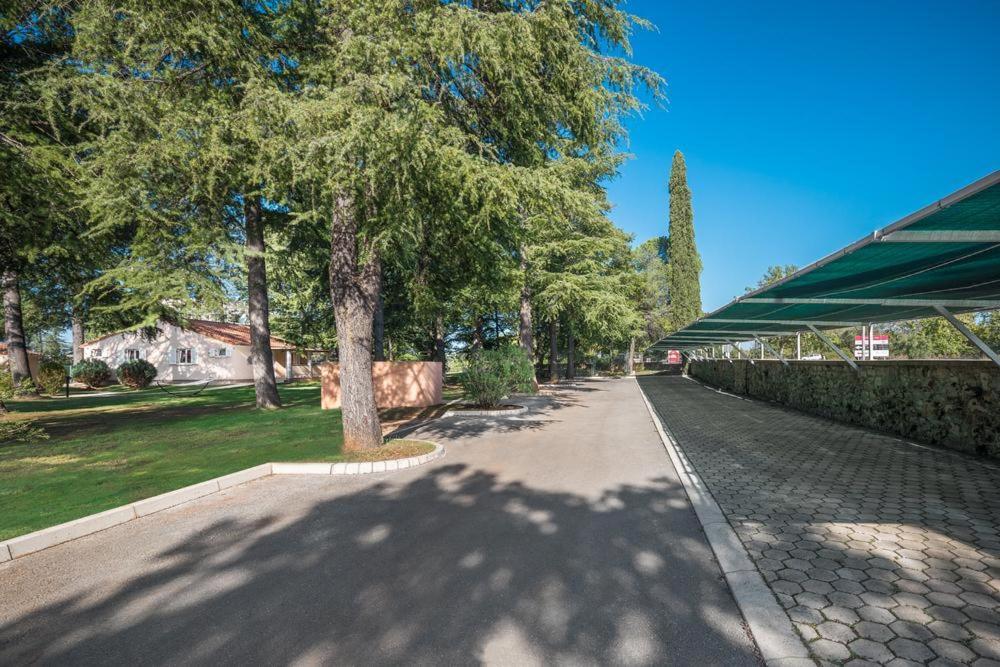 Apartments Materada Residence Пореч Екстериор снимка